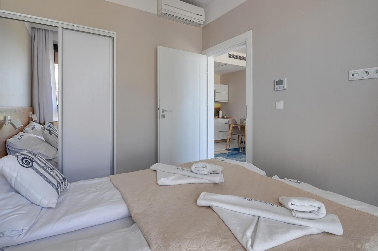 Apartament Z Widokiem Na Morze - Nadmorski Luksus Apartamenty Ustronie Morskie Buitenkant foto