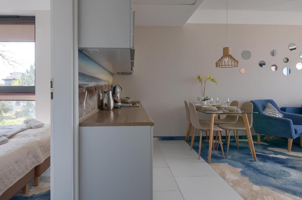 Apartament Z Widokiem Na Morze - Nadmorski Luksus Apartamenty Ustronie Morskie Buitenkant foto