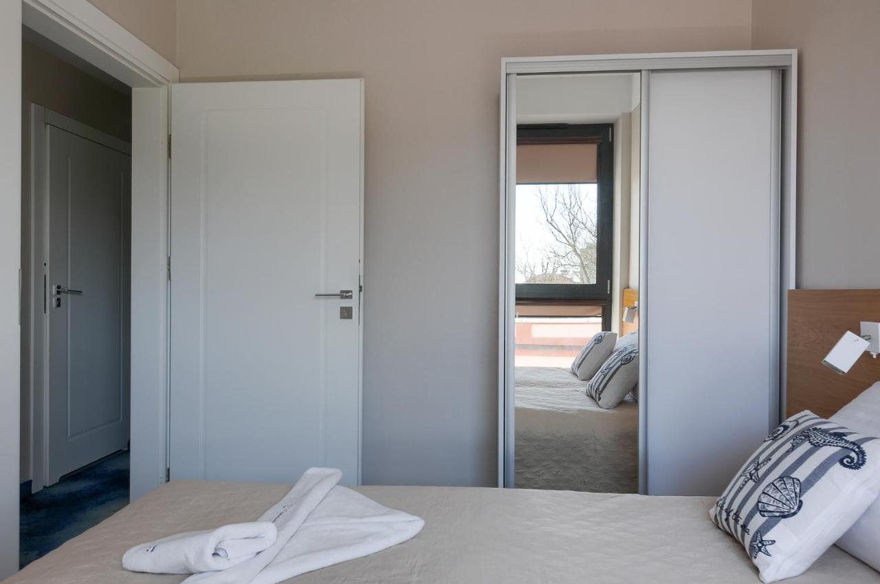 Apartament Z Widokiem Na Morze - Nadmorski Luksus Apartamenty Ustronie Morskie Buitenkant foto